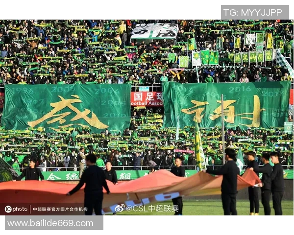 成都足球队崛起之路：城市联赛背后的奋斗与梦想